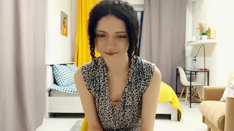 Kira online show from May 25, 11:37 pm