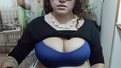 Vannesa online show from May 20, 4:42 am