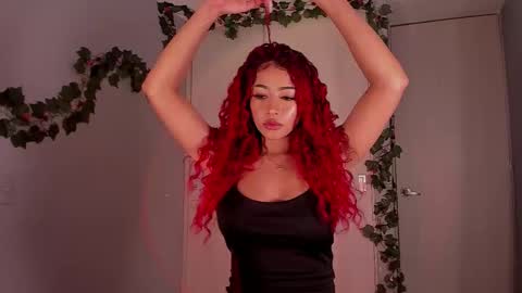 Curly915e online show from March 28, 11:47 pm