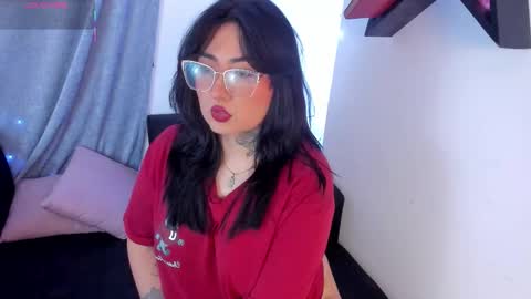 A online show from November 7, 4:40 am