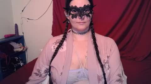 Celine Fawe online show from March 17, 2:04 am