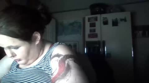 dahlia -kim online show from December 17, 4:23 am