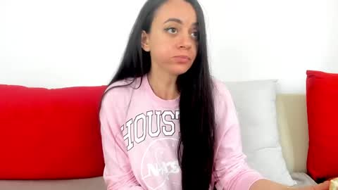 cute_angel95 online show from May 9, 9:00 am