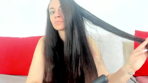 cute_angel95 online show from May 22, 8:12 am