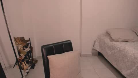 Sara online show from December 1, 6:17 am