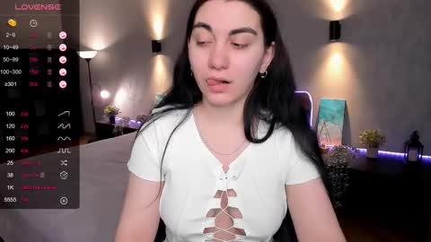 Snapshot of cute_chus chatting on March 7, 2:36 am Hanna online show from March 7, 2:36 am