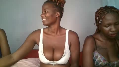 Snapshot of cute_daniellah chatting on January 30, 5:09 am Danillah online show from January 30, 5:09 am