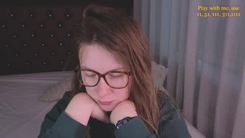 Everyday stream in the same time online show from May 6, 1:31 am