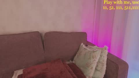 Everyday stream in the same time online show from September 19, 5:39 am