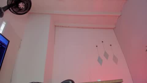 Stacy online show from November 8, 6:46 pm