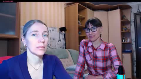 cute_lion_ online show from February 19, 11:21 am