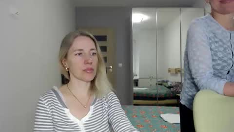 cute_lion_ online show from May 8, 2:42 pm
