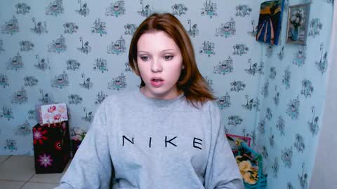 Mia online show from January 29, 10:16 am