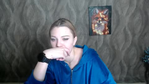 Mia online show from December 28, 7:22 am