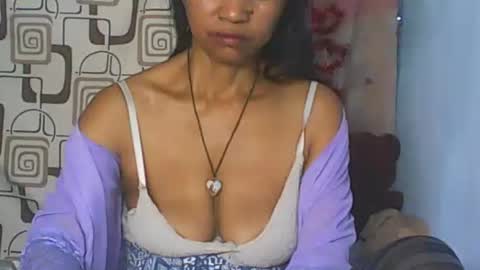 murielle online show from May 11, 1:46 pm