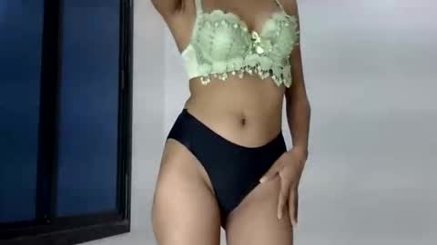 ruhi online show from May 12, 3:37 am