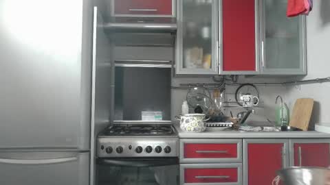 cute_strawberry_ online show from March 10, 5:54 am