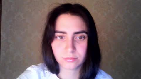 cute_strawberry_ online show from November 6, 4:46 pm