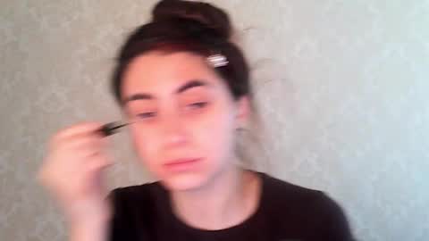 cute_strawberry_ online show from November 2, 7:45 am