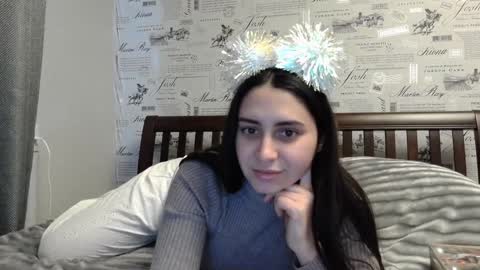 cute_strawberry_ online show from December 24, 9:28 am