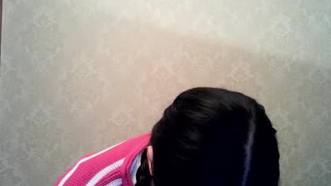 cute_strawberry_ online show from October 17, 7:28 pm