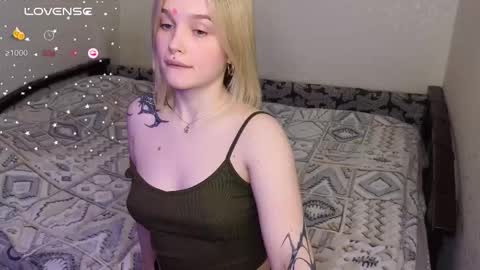 Sue online show from February 9, 4:20 pm