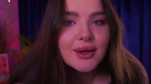 Amber online show from November 9, 1:33 am