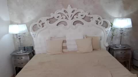 cuteangelina18 online show from May 15, 2:42 pm