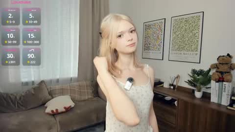 Alice online show from November 19, 7:41 am