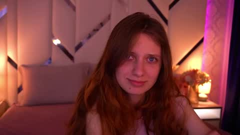 Foxy online show from May 6, 1:04 pm