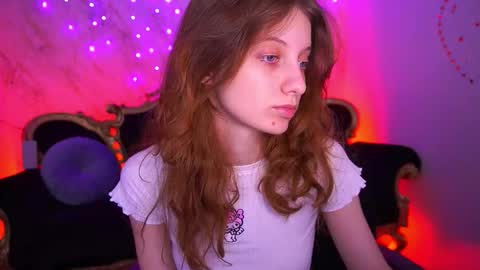 Foxy online show from March 3, 1:50 pm