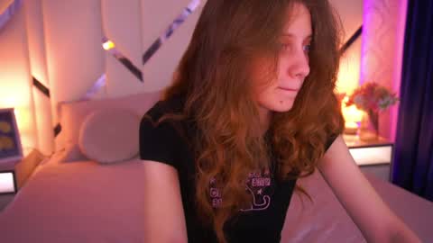 Foxy online show from May 11, 2:45 pm