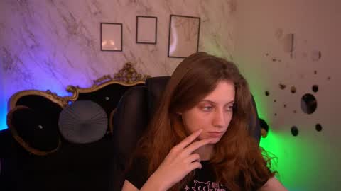 Foxy online show from May 26, 12:59 pm