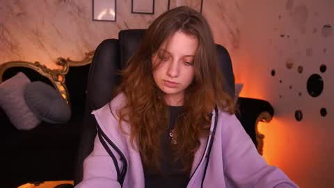 Foxy online show from May 8, 12:41 pm