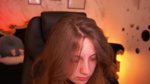 Foxy online show from May 13, 4:24 pm