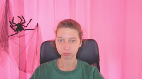 Elli online show from October 30, 11:00 am