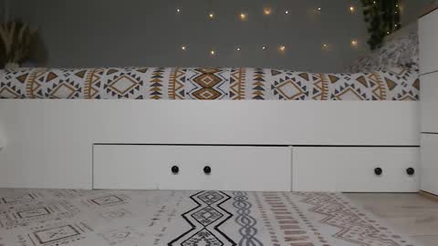 Anna online show from January 18, 11:50 am