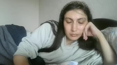 cutekattie online show from May 10, 8:27 am