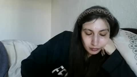 cutekattie online show from May 16, 10:47 am