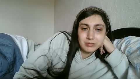 cutekattie online show from May 8, 6:16 am