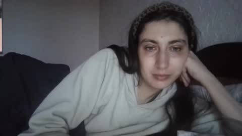 cutekattie online show from May 12, 3:37 am