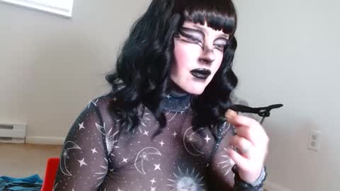 Snapshot of cutelilithbunny chatting on January 21, 9:46 pm cutelilithbunny online show from January 21, 9:46 pm