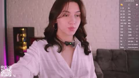 kendall online show from October 12, 5:54 am