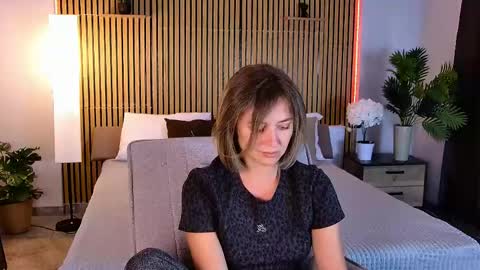 cutemirage online show from May 23, 2:59 pm