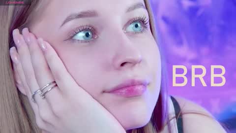 Rina online show from February 6, 8:39 am