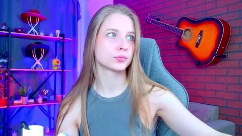 Rina online show from March 6, 8:53 am