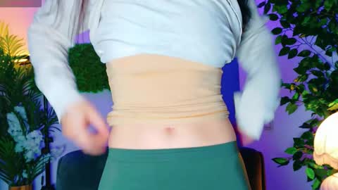 Cuteness  Girl online show from October 18, 7:11 am