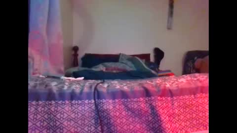 mary mack online show from February 6, 12:00 am