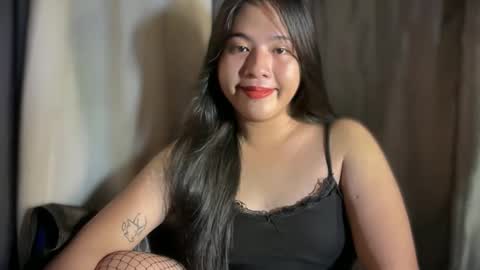 cute online show from May 25, 7:07 am