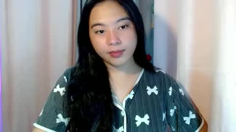 cute online show from February 26, 3:38 am